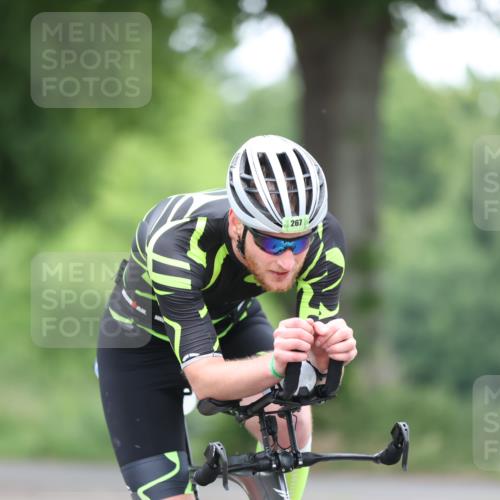 15.06.2025 - 7 Türme Triathlon Yannick Fuchs http://msf.ph/oto/7984753 15.06.2025 11:38:51 Radfahren 267, 323 meine-sportfotos.de
