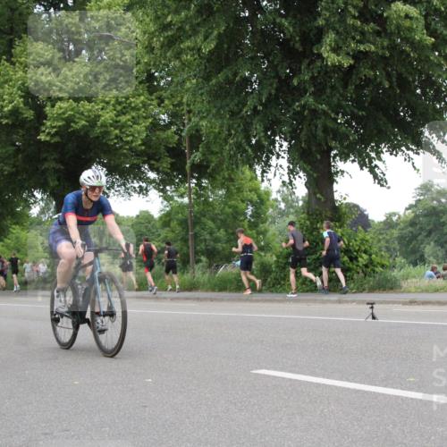 15.06.2025 - 7 Türme Triathlon Yannick Fuchs http://msf.ph/oto/7984805 15.06.2025 13:45:15 Radfahren  meine-sportfotos.de