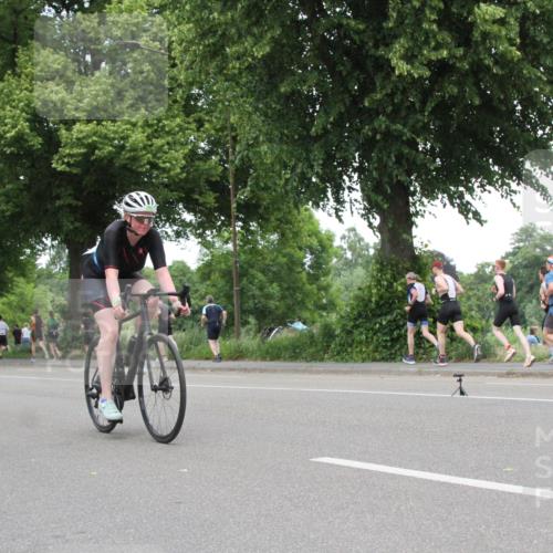 15.06.2025 - 7 Türme Triathlon Yannick Fuchs http://msf.ph/oto/7984811 15.06.2025 13:45:18 Radfahren  meine-sportfotos.de