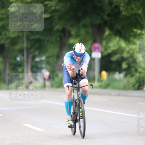 15.06.2025 - 7 Türme Triathlon Yannick Fuchs http://msf.ph/oto/7984841 15.06.2025 11:38:56 Radfahren 299, 323 meine-sportfotos.de