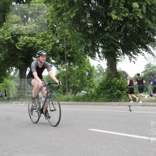 15.06.2025 - 7 Türme Triathlon Yannick Fuchs http://msf.ph/oto/7984846 15.06.2025 13:45:43 Radfahren  meine-sportfotos.de