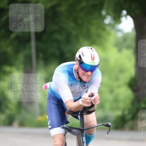 15.06.2025 - 7 Türme Triathlon Yannick Fuchs http://msf.ph/oto/7984867 15.06.2025 11:38:57 Radfahren 299, 323 meine-sportfotos.de