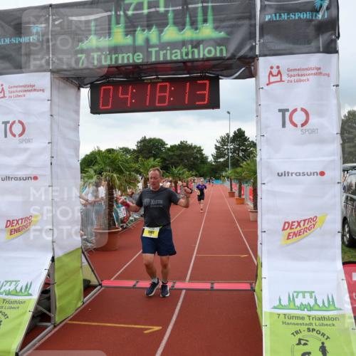 15.06.2025 - 7 Türme Triathlon Michael Strokosch http://msf.ph/oto/7984889 15.06.2025 14:18:12 Ziel 511, 613, 1101, 1188 meine-sportfotos.de