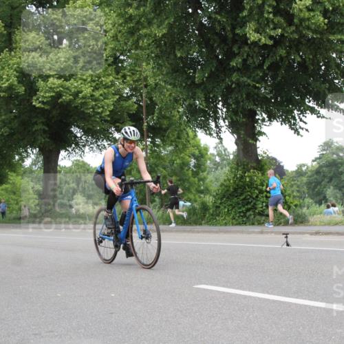 15.06.2025 - 7 Türme Triathlon Yannick Fuchs http://msf.ph/oto/7984913 15.06.2025 13:46:03 Radfahren  meine-sportfotos.de
