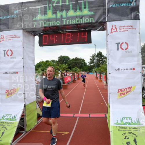 15.06.2025 - 7 Türme Triathlon Michael Strokosch http://msf.ph/oto/7984916 15.06.2025 14:18:13 Ziel 511, 613, 1101, 1188 meine-sportfotos.de