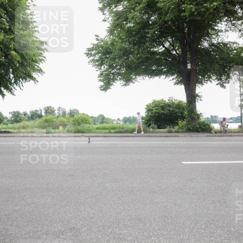 15.06.2025 - 7 Türme Triathlon Yannick Fuchs http://msf.ph/oto/7984920 15.06.2025 10:36:17 Radfahren  meine-sportfotos.de