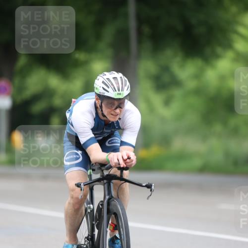 15.06.2025 - 7 Türme Triathlon Yannick Fuchs http://msf.ph/oto/7984923 15.06.2025 11:39:02 Radfahren 200, 210, 299 meine-sportfotos.de