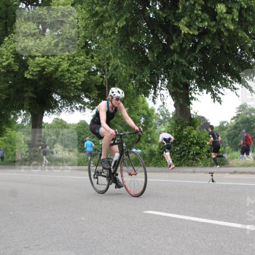 15.06.2025 - 7 Türme Triathlon Yannick Fuchs http://msf.ph/oto/7984932 15.06.2025 13:46:07 Radfahren  meine-sportfotos.de