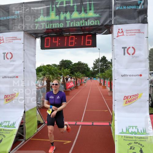 15.06.2025 - 7 Türme Triathlon Michael Strokosch http://msf.ph/oto/7984960 15.06.2025 14:18:16 Ziel 511, 1101, 1188 meine-sportfotos.de