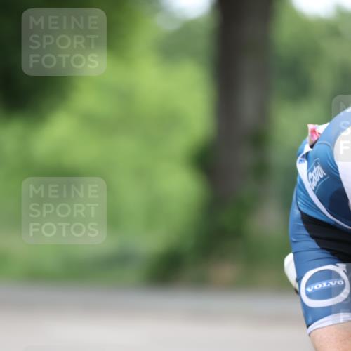 15.06.2025 - 7 Türme Triathlon Yannick Fuchs http://msf.ph/oto/7984961 15.06.2025 11:39:03 Radfahren 200, 210, 299 meine-sportfotos.de