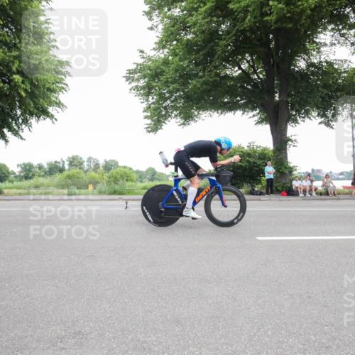 15.06.2025 - 7 Türme Triathlon Yannick Fuchs http://msf.ph/oto/7985054 15.06.2025 11:02:54 Radfahren 261 meine-sportfotos.de