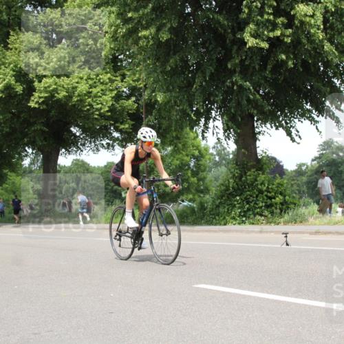 15.06.2025 - 7 Türme Triathlon Yannick Fuchs http://msf.ph/oto/7985109 15.06.2025 13:46:51 Radfahren  meine-sportfotos.de