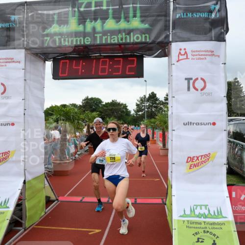 15.06.2025 - 7 Türme Triathlon Michael Strokosch http://msf.ph/oto/7985129 15.06.2025 14:18:31 Ziel 550, 720, 925, 1161 meine-sportfotos.de