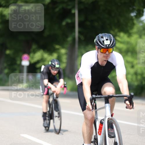 15.06.2025 - 7 Türme Triathlon Yannick Fuchs http://msf.ph/oto/7985131 15.06.2025 12:55:01 Radfahren 331, 436, 473, 626, 634, 940, 983 meine-sportfotos.de