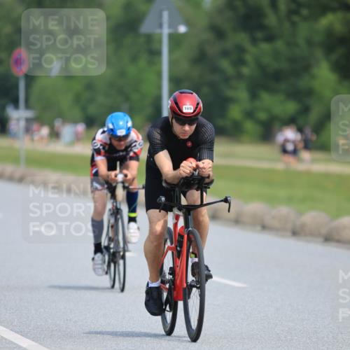 15.06.2025 - 27. Vierlanden-Triathlon H.Heesch http://msf.ph/oto/7985167 15.06.2025 11:25:28 Radfahren 68, 143, 169, 233, 792, 888 meine-sportfotos.de