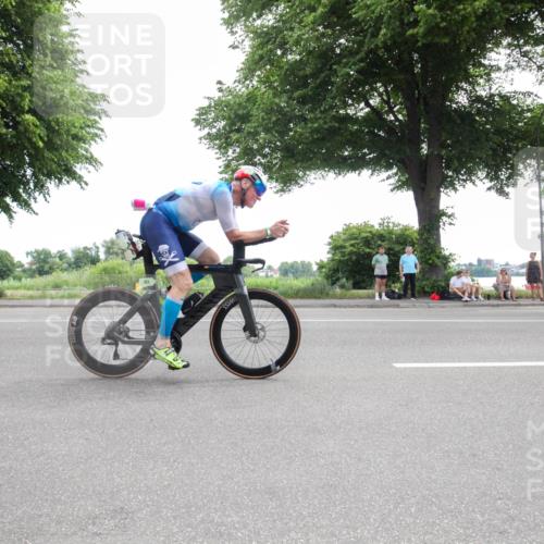 15.06.2025 - 7 Türme Triathlon Yannick Fuchs http://msf.ph/oto/7985196 15.06.2025 11:09:57 Radfahren 263 meine-sportfotos.de