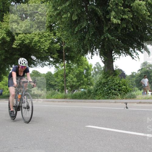 15.06.2025 - 7 Türme Triathlon Yannick Fuchs http://msf.ph/oto/7985208 15.06.2025 13:47:05 Radfahren  meine-sportfotos.de