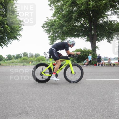 15.06.2025 - 7 Türme Triathlon Yannick Fuchs http://msf.ph/oto/7985310 15.06.2025 11:13:11 Radfahren 247, 254, 289, 318 meine-sportfotos.de