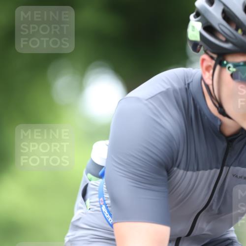 15.06.2025 - 7 Türme Triathlon Yannick Fuchs http://msf.ph/oto/7985339 15.06.2025 11:39:36 Radfahren 220, 329 meine-sportfotos.de