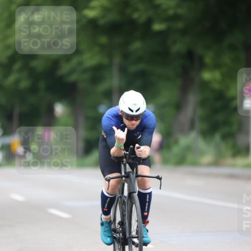 15.06.2025 - 7 Türme Triathlon Yannick Fuchs http://msf.ph/oto/7985385 15.06.2025 11:39:44 Radfahren 246, 333 meine-sportfotos.de