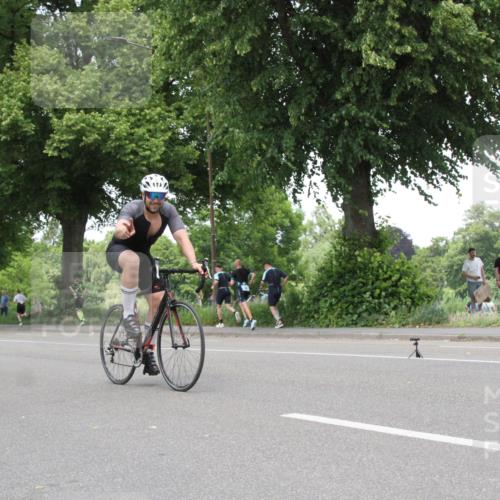 15.06.2025 - 7 Türme Triathlon Yannick Fuchs http://msf.ph/oto/7985429 15.06.2025 13:47:21 Radfahren  meine-sportfotos.de
