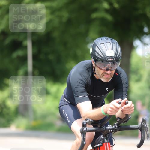15.06.2025 - 7 Türme Triathlon Yannick Fuchs http://msf.ph/oto/7985474 15.06.2025 12:55:36 Radfahren 536, 559, 568, 612, 637 meine-sportfotos.de