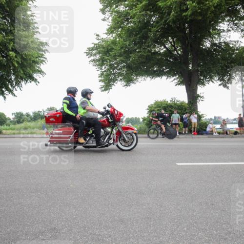 15.06.2025 - 7 Türme Triathlon Yannick Fuchs http://msf.ph/oto/7985509 15.06.2025 11:16:49 Radfahren  meine-sportfotos.de