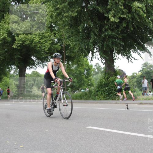 15.06.2025 - 7 Türme Triathlon Yannick Fuchs http://msf.ph/oto/7985515 15.06.2025 13:47:54 Radfahren  meine-sportfotos.de