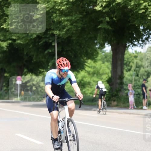 15.06.2025 - 7 Türme Triathlon Yannick Fuchs http://msf.ph/oto/7985536 15.06.2025 12:55:43 Radfahren 302, 559, 613 meine-sportfotos.de