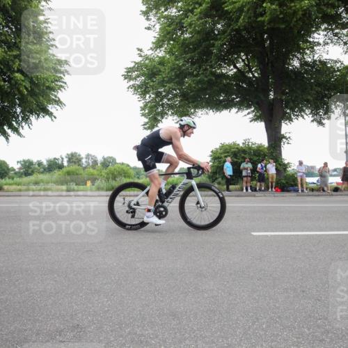 15.06.2025 - 7 Türme Triathlon Yannick Fuchs http://msf.ph/oto/7985570 15.06.2025 11:17:58 Radfahren 262, 273, 274, 316 meine-sportfotos.de