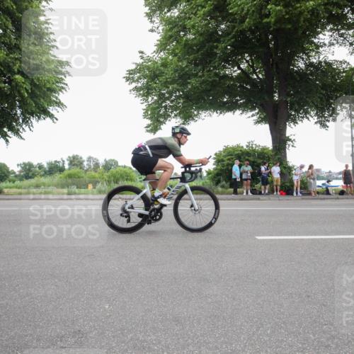 15.06.2025 - 7 Türme Triathlon Yannick Fuchs http://msf.ph/oto/7985579 15.06.2025 11:18:39 Radfahren 264 meine-sportfotos.de