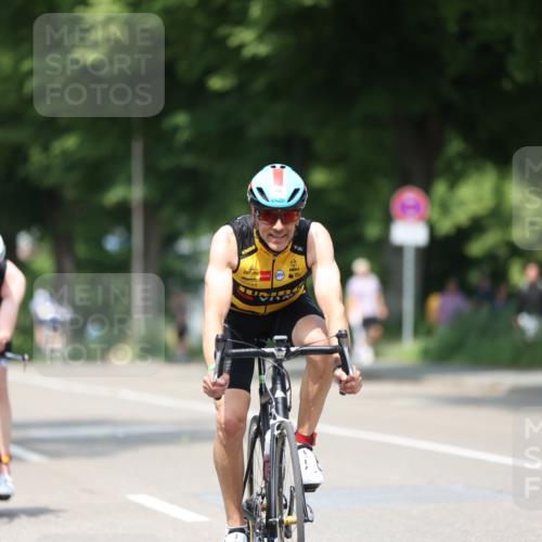 15.06.2025 - 7 Türme Triathlon Yannick Fuchs http://msf.ph/oto/7985620 15.06.2025 12:56:09 Radfahren 284, 454, 635 meine-sportfotos.de