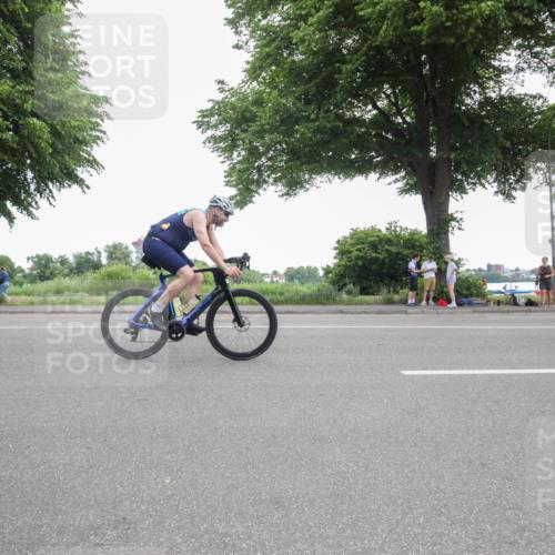 15.06.2025 - 7 Türme Triathlon Yannick Fuchs http://msf.ph/oto/7985624 15.06.2025 11:22:01 Radfahren 339 meine-sportfotos.de