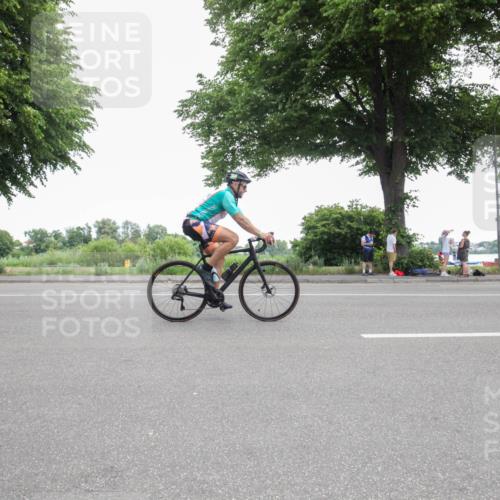 15.06.2025 - 7 Türme Triathlon Yannick Fuchs http://msf.ph/oto/7985675 15.06.2025 11:27:01 Radfahren  meine-sportfotos.de
