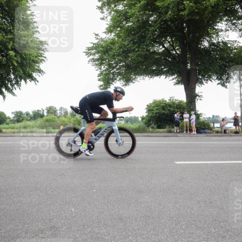 15.06.2025 - 7 Türme Triathlon Yannick Fuchs http://msf.ph/oto/7985720 15.06.2025 11:34:51 Radfahren 224, 250 meine-sportfotos.de