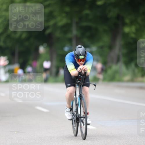 15.06.2025 - 7 Türme Triathlon Yannick Fuchs http://msf.ph/oto/7985725 15.06.2025 11:40:48 Radfahren 214, 292 meine-sportfotos.de