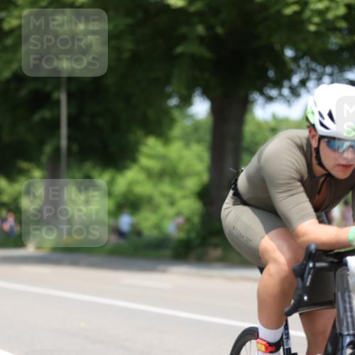 15.06.2025 - 7 Türme Triathlon Yannick Fuchs http://msf.ph/oto/7985745 15.06.2025 12:56:13 Radfahren 284, 454, 538, 635 meine-sportfotos.de