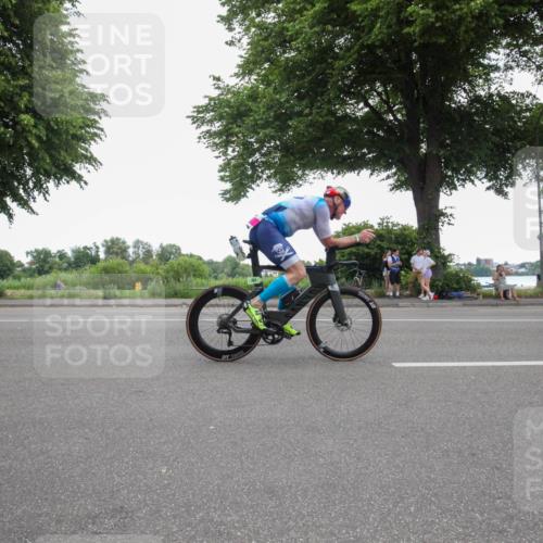 15.06.2025 - 7 Türme Triathlon Yannick Fuchs http://msf.ph/oto/7985796 15.06.2025 11:38:57 Radfahren 210, 299, 323 meine-sportfotos.de