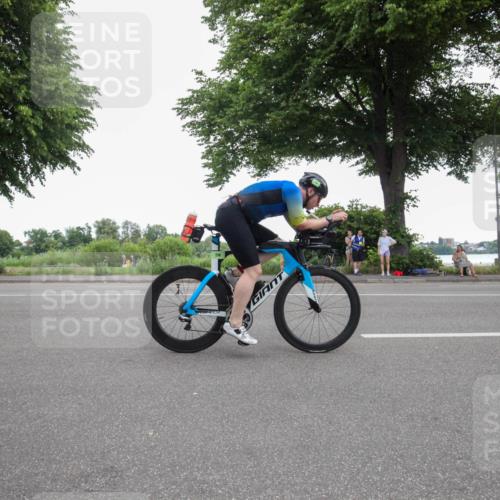 15.06.2025 - 7 Türme Triathlon Yannick Fuchs http://msf.ph/oto/7985829 15.06.2025 11:40:49 Radfahren 214 meine-sportfotos.de