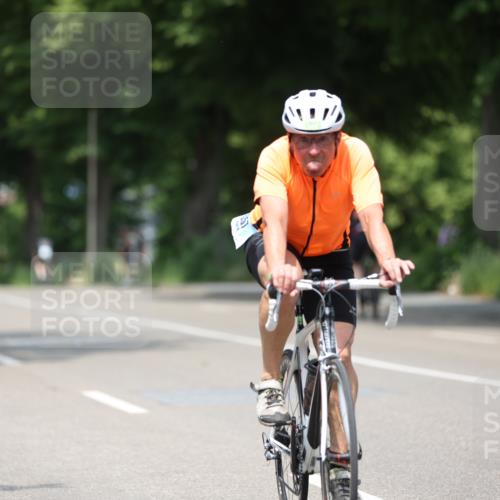 15.06.2025 - 7 Türme Triathlon Yannick Fuchs http://msf.ph/oto/7985838 15.06.2025 12:56:21 Radfahren 339, 422, 538, 550, 557, 674, 999 meine-sportfotos.de