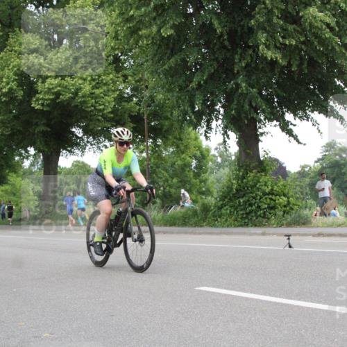 15.06.2025 - 7 Türme Triathlon Yannick Fuchs http://msf.ph/oto/7985840 15.06.2025 13:48:45 Radfahren  meine-sportfotos.de