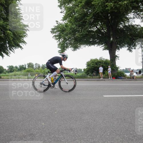 15.06.2025 - 7 Türme Triathlon Yannick Fuchs http://msf.ph/oto/7985847 15.06.2025 11:41:33 Radfahren 263 meine-sportfotos.de