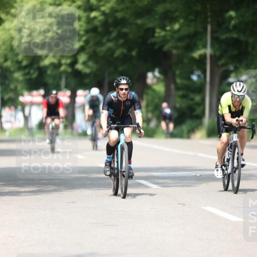 15.06.2025 - 7 Türme Triathlon Yannick Fuchs http://msf.ph/oto/7985870 15.06.2025 12:56:26 Radfahren 272, 274, 331, 339, 378, 385, 422, 473, 597, 999 meine-sportfotos.de