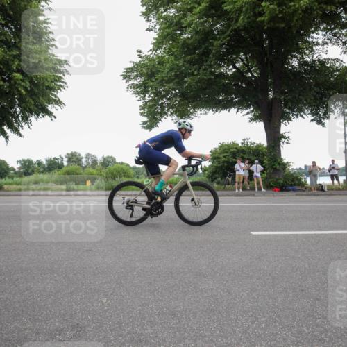 15.06.2025 - 7 Türme Triathlon Yannick Fuchs http://msf.ph/oto/7985892 15.06.2025 11:42:38 Radfahren 204, 209, 278, 341 meine-sportfotos.de