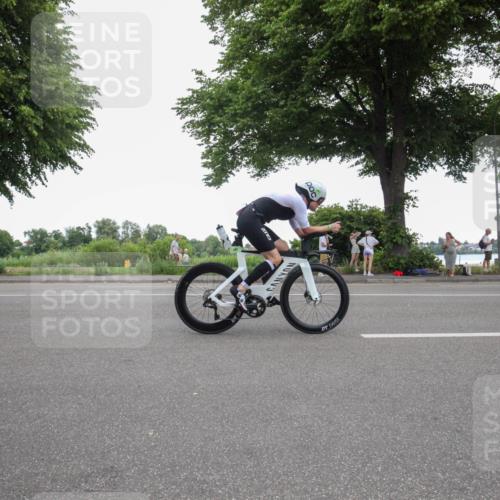 15.06.2025 - 7 Türme Triathlon Yannick Fuchs http://msf.ph/oto/7985902 15.06.2025 11:42:47 Radfahren 341 meine-sportfotos.de