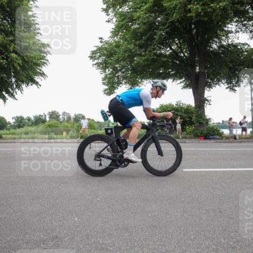 15.06.2025 - 7 Türme Triathlon Yannick Fuchs http://msf.ph/oto/7985925 15.06.2025 11:43:30 Radfahren 242, 311 meine-sportfotos.de