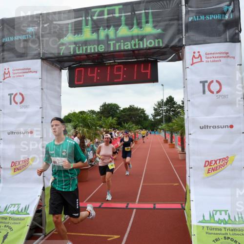 15.06.2025 - 7 Türme Triathlon Michael Strokosch http://msf.ph/oto/7985937 15.06.2025 14:19:13 Ziel 539, 649, 968, 987, 1083 meine-sportfotos.de