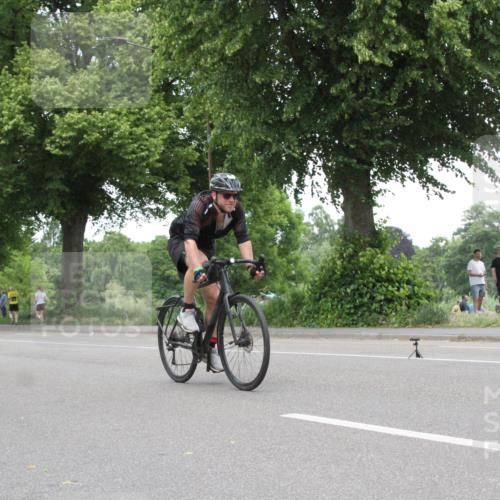 15.06.2025 - 7 Türme Triathlon Yannick Fuchs http://msf.ph/oto/7985939 15.06.2025 13:49:01 Radfahren  meine-sportfotos.de