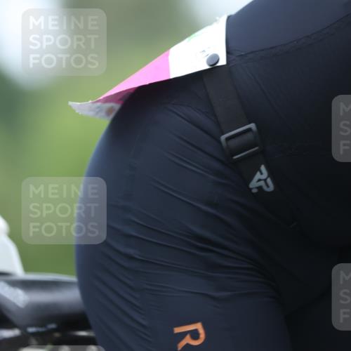 15.06.2025 - 7 Türme Triathlon Yannick Fuchs http://msf.ph/oto/7985952 15.06.2025 11:41:03 Radfahren 329, 333 meine-sportfotos.de