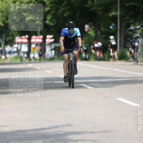 15.06.2025 - 7 Türme Triathlon Yannick Fuchs http://msf.ph/oto/7986024 15.06.2025 12:56:33 Radfahren 274, 331, 378, 385, 473, 597, 623 meine-sportfotos.de